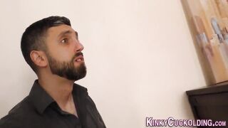 Milfs jugs licked by cuck after sperming