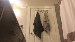 when my niece uses our shower i jerk off