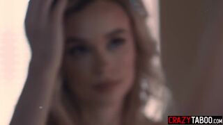 Big cock stepdad fucked his horny stepdaughter after she gave him a blowjob